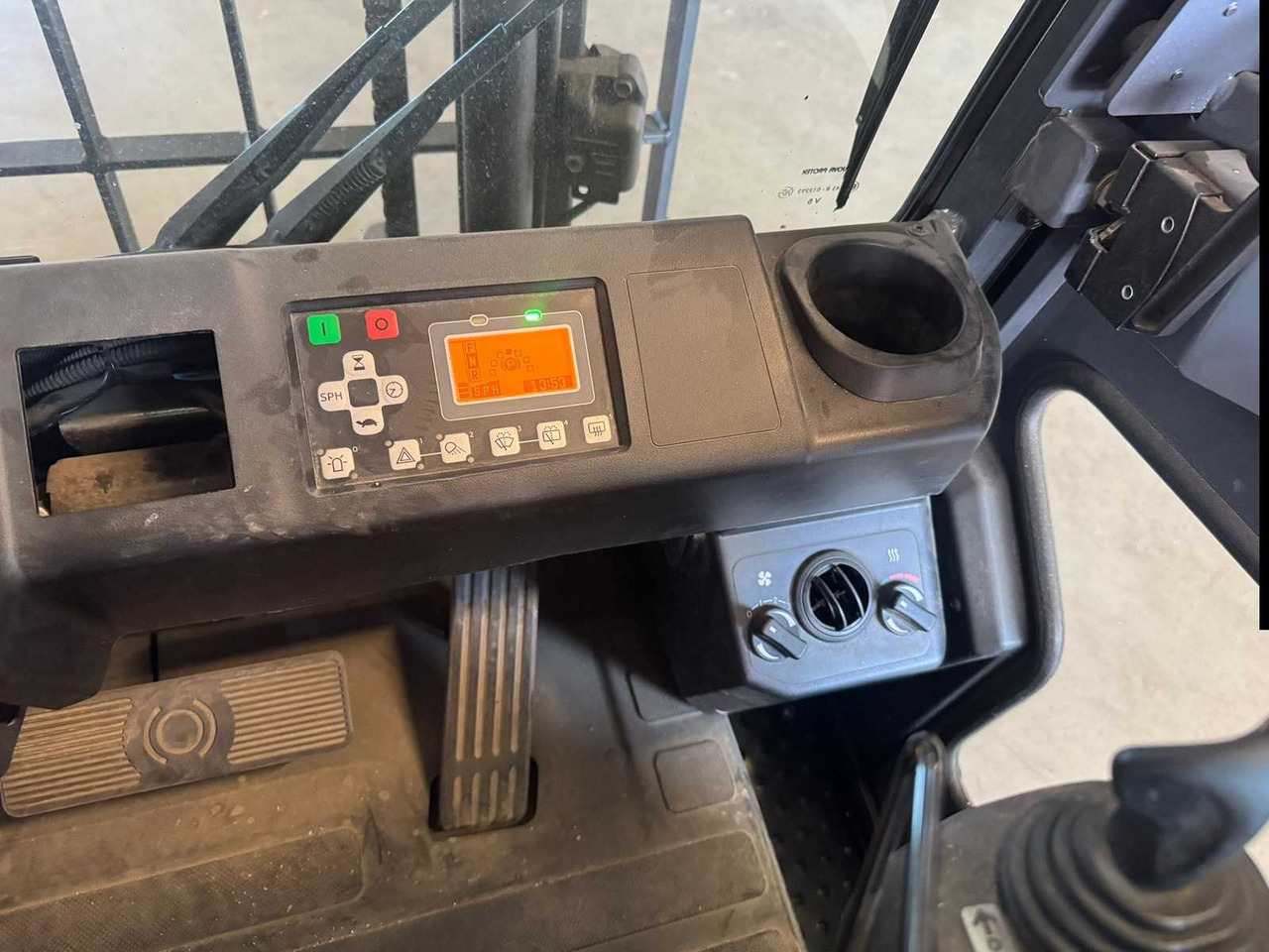 TOYOTA 8FBMKT20 FORKLIFT - Carretilla elevadora: foto 5 TOYOTA 8FBMKT20 FORKLIFT - Carretilla elevadora: foto 5