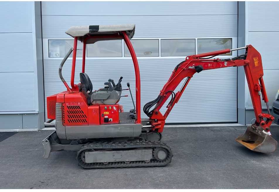 Miniexcavadora Takeuchi TB016 Hybrid: foto 16