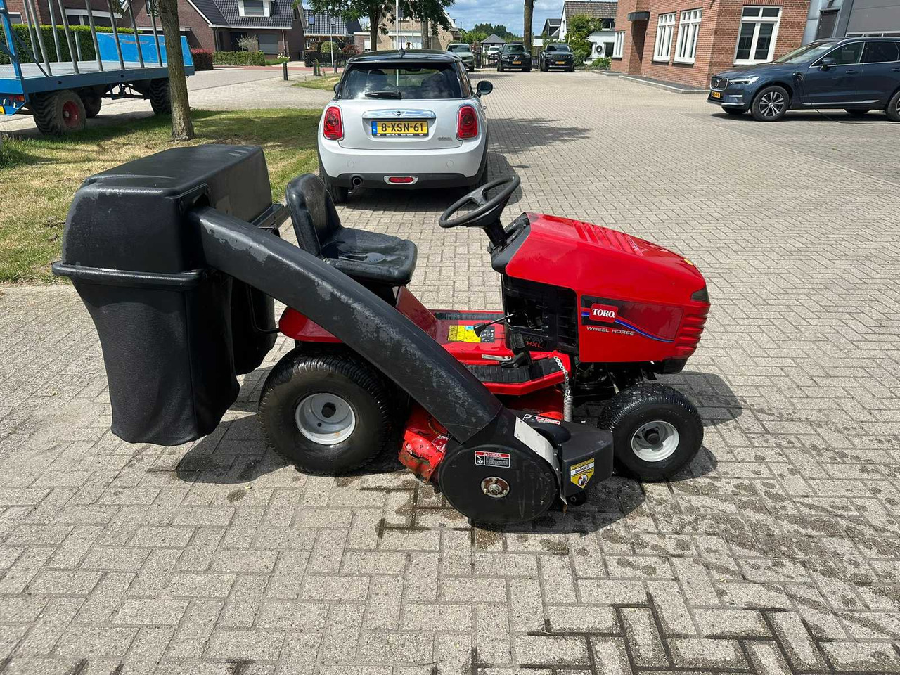 Toro Wheel horse - Cortacésped: foto 4 Toro Wheel horse - Cortacésped: foto 4