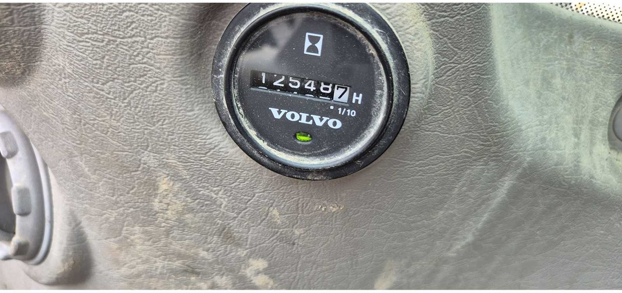 Volvo Construction Equipment EW140C - Excavadora de ruedas: foto 5 Volvo Construction Equipment EW140C - Excavadora de ruedas: foto 5