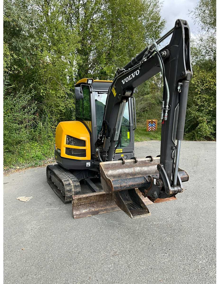 Volvo ECR35D - Miniexcavadora: foto 4 Volvo ECR35D - Miniexcavadora: foto 4