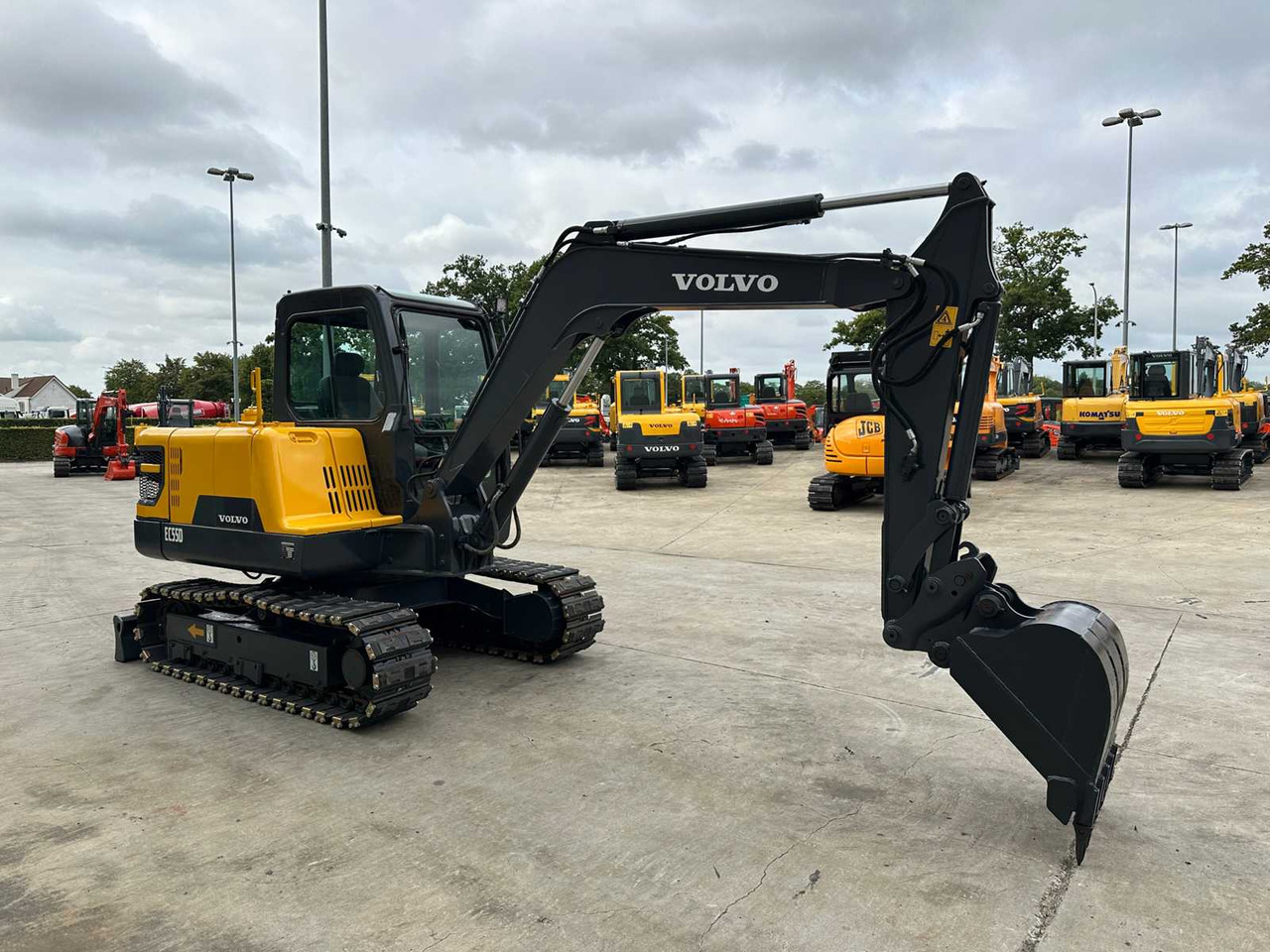 Volvo VOLVO - 2017 - EC55D - MIDI EXCAVATOR - Excavadora de cadenas: foto 3 Volvo VOLVO - 2017 - EC55D - MIDI EXCAVATOR - Excavadora de cadenas: foto 3