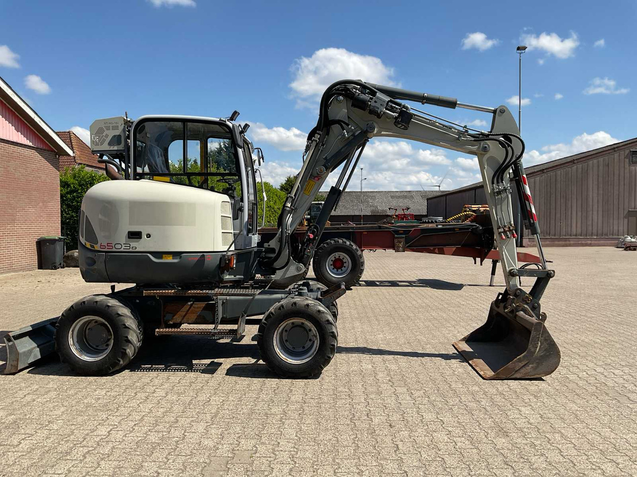 Wacker Neuson 6503-2 - Excavadora de ruedas: foto 5 Wacker Neuson 6503-2 - Excavadora de ruedas: foto 5