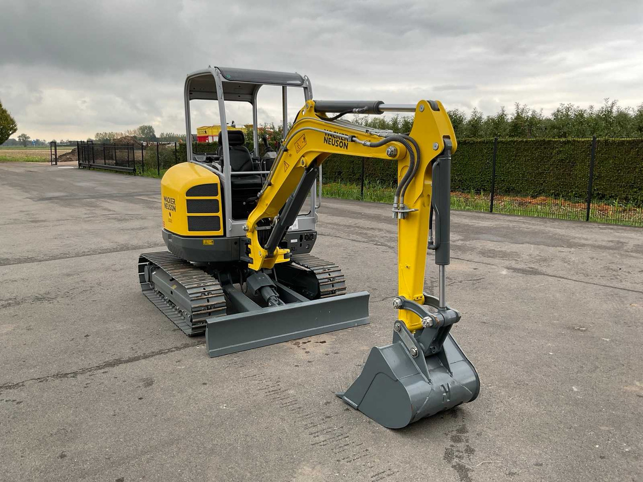 Wacker Neuson EZ28 - Excavadora de cadenas: foto 2 Wacker Neuson EZ28 - Excavadora de cadenas: foto 2