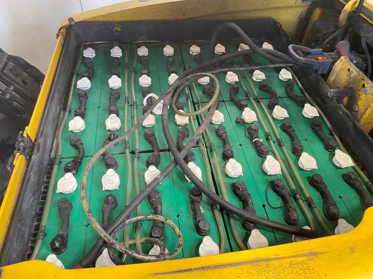 YALE - 2013 - ERP 35 VL - FORKLIFT TRIPLEX - FREELIFT - SIDESHIFT - Carretilla elevadora: foto 5 YALE - 2013 - ERP 35 VL - FORKLIFT TRIPLEX - FREELIFT - SIDESHIFT - Carretilla elevadora: foto 5