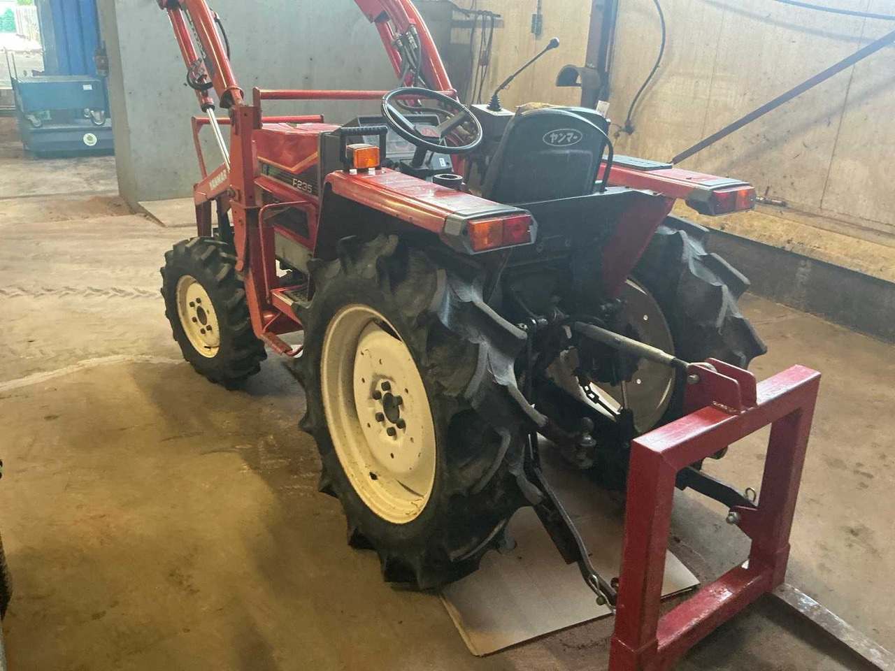 Yanmar F235 - Mini tractor: foto 5 Yanmar F235 - Mini tractor: foto 5