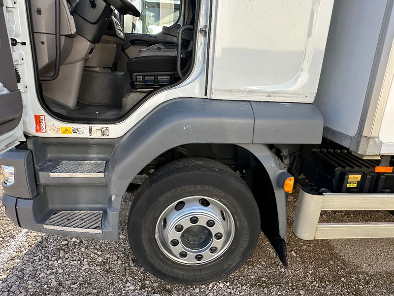 DAF LF 210 LF.14.210 EURO6. KOELBAKWAGEN MET LAADKLEP - Camión frigorífico: foto 4 DAF LF 210 LF.14.210 EURO6. KOELBAKWAGEN MET LAADKLEP - Camión frigorífico: foto 4