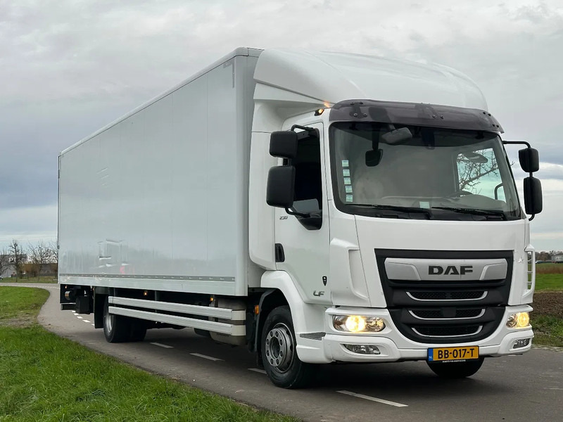 DAF LF 230 LF230.12 EURO6. 2018. 880x247x233 - Camión caja cerrada: foto 2 DAF LF 230 LF230.12 EURO6. 2018. 880x247x233 - Camión caja cerrada: foto 2