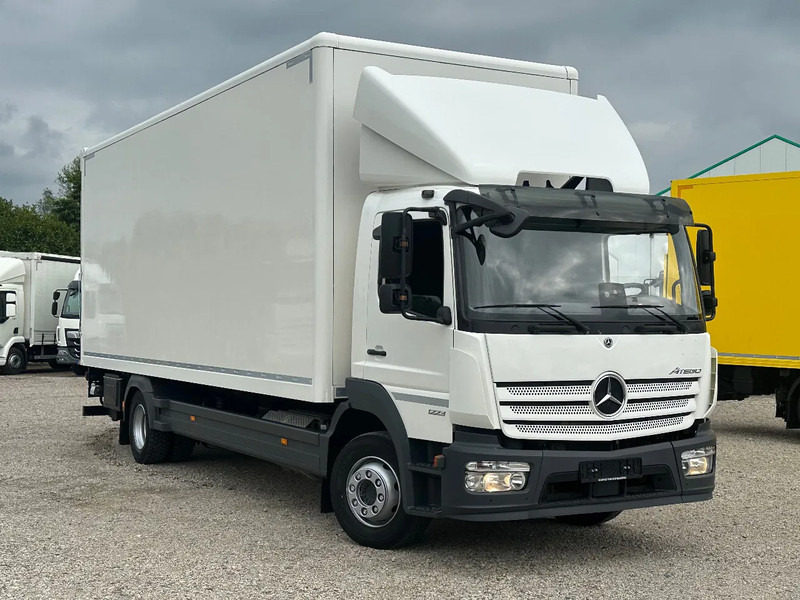 Mercedes-Benz Atego 1223 L 2020. 720x248x260 3tons klep. - Camión caja cerrada: foto 2 Mercedes-Benz Atego 1223 L 2020. 720x248x260 3tons klep. - Camión caja cerrada: foto 2