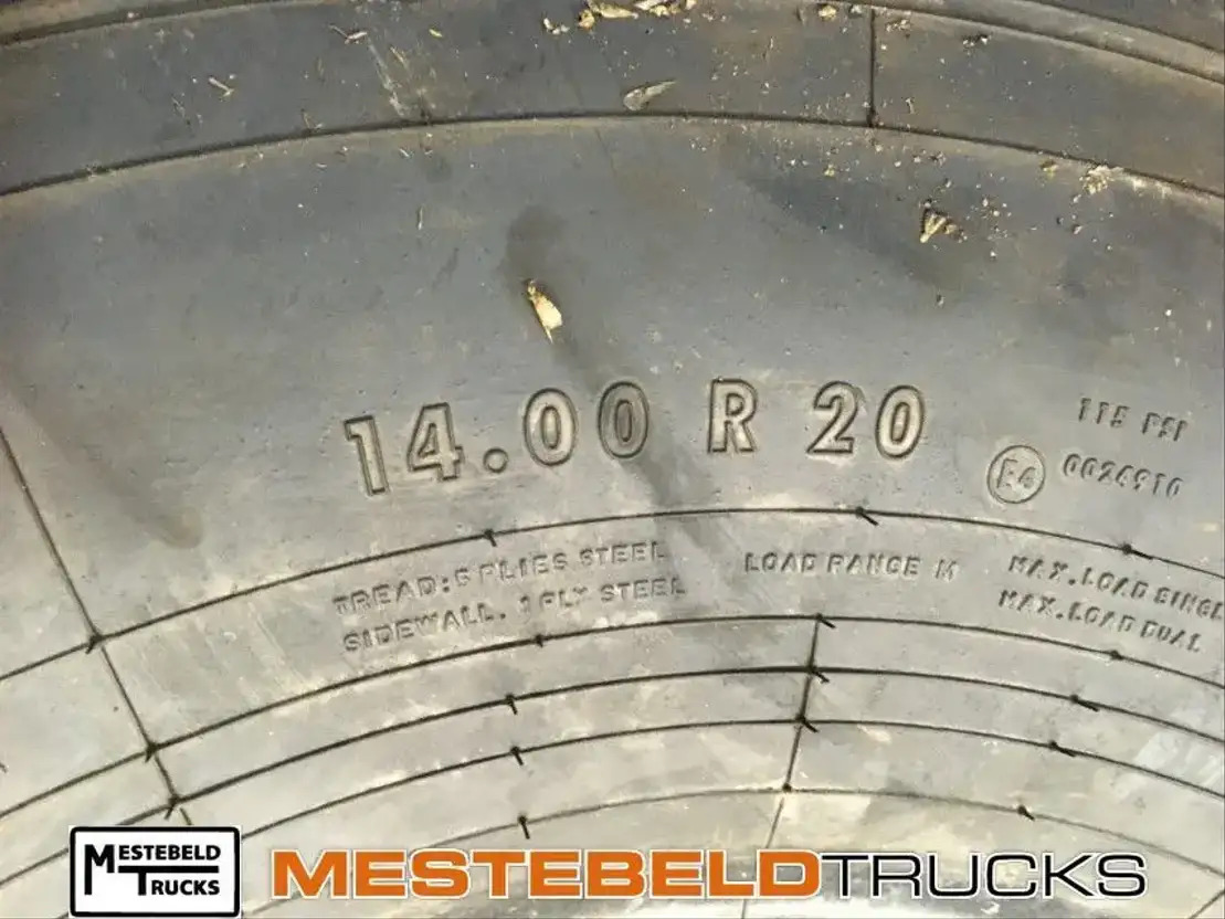 Continental Banden 14.00 r20 HCS profil - Rueda completa para Camión: foto 2 Continental Banden 14.00 r20 HCS profil - Rueda completa para Camión: foto 2