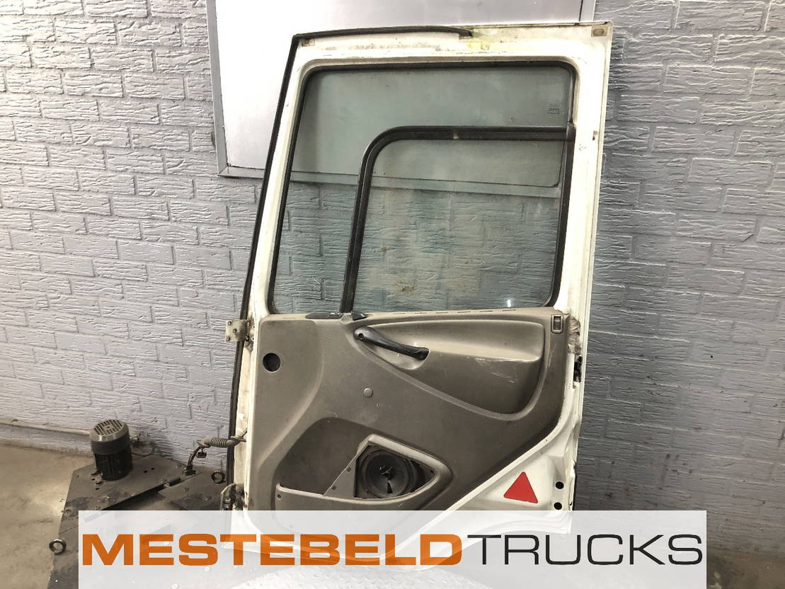DAF Deur rechts - Cabina e interior para Camión: foto 2 DAF Deur rechts - Cabina e interior para Camión: foto 2