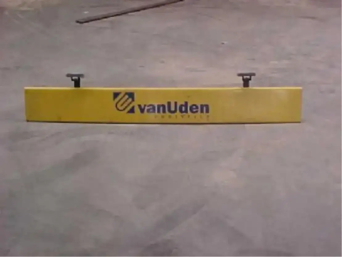 DAF Frontplaat - Cabina e interior para Camión: foto 1 DAF Frontplaat - Cabina e interior para Camión: foto 1