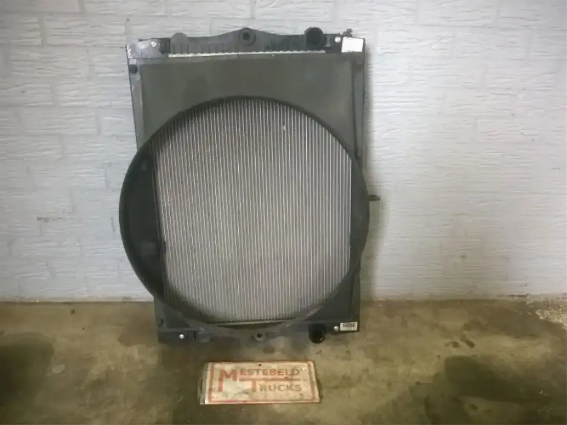 DAF Radiateur LF 55 - Sistema de refrigeración para Camión: foto 1 DAF Radiateur LF 55 - Sistema de refrigeración para Camión: foto 1
