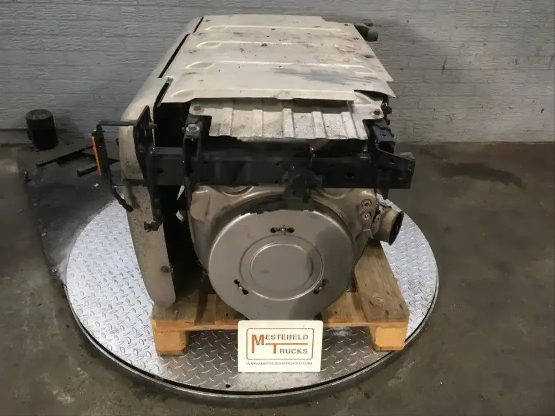 DAF SCR Katalysator + DPF unit - Motor y piezas para Camión: foto 2 DAF SCR Katalysator + DPF unit - Motor y piezas para Camión: foto 2