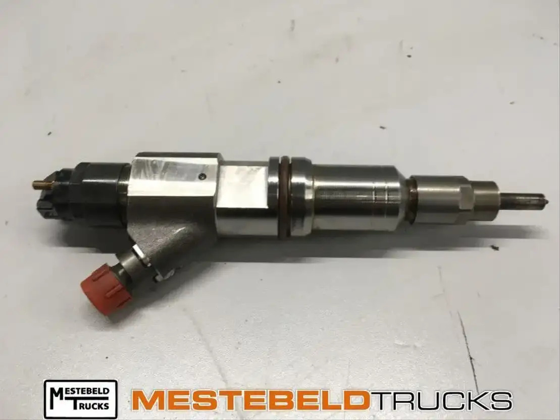 Iveco Injector cursor 9 - Inyector para Camión: foto 1 Iveco Injector cursor 9 - Inyector para Camión: foto 1