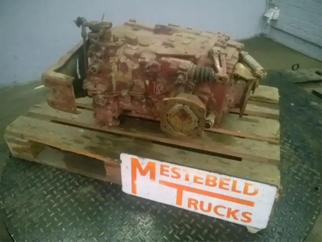 Iveco Versnellingsbak 5S 92GP - Caja de cambios y piezas para Camión: foto 1 Iveco Versnellingsbak 5S 92GP - Caja de cambios y piezas para Camión: foto 1