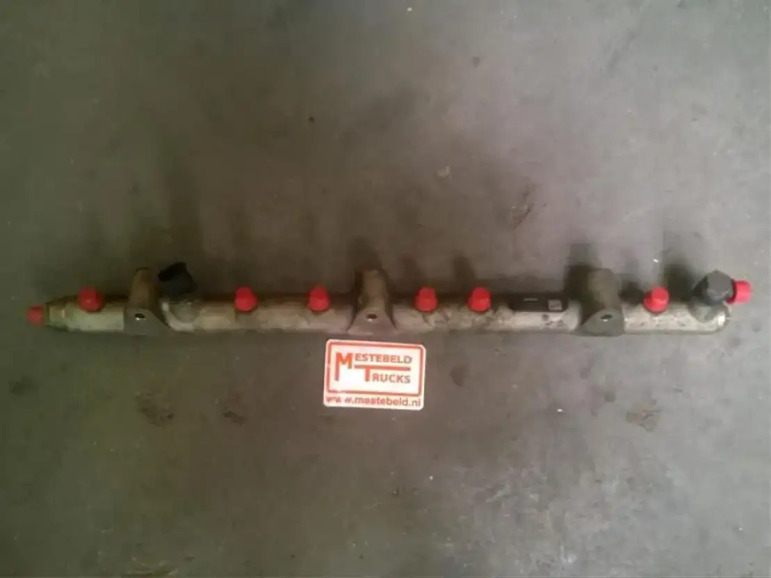 MAN Drukbuis D2066LF23 - Procesamiento de combustible para Camión: foto 1 MAN Drukbuis D2066LF23 - Procesamiento de combustible para Camión: foto 1