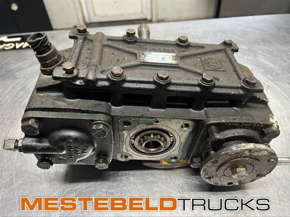 Hidráulica para Camión MAN PTO ZF N 221/10 B-IT: foto 1
