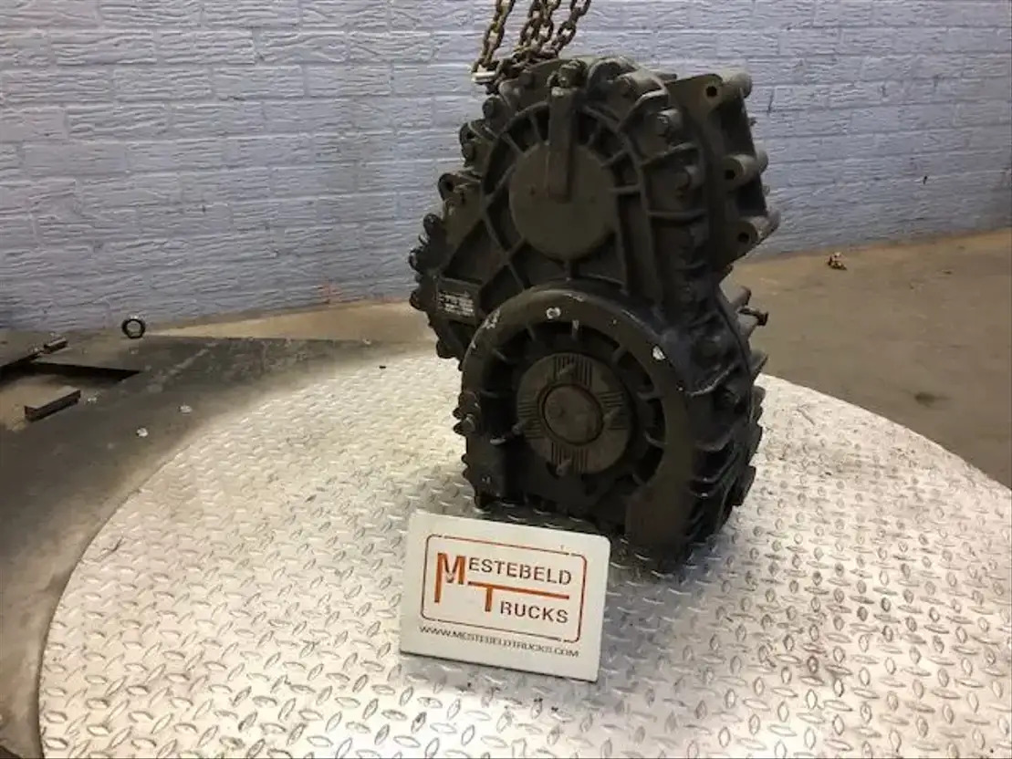 MAN Tussenbak G 1700-1 - Caja de cambios y piezas para Camión: foto 1 MAN Tussenbak G 1700-1 - Caja de cambios y piezas para Camión: foto 1