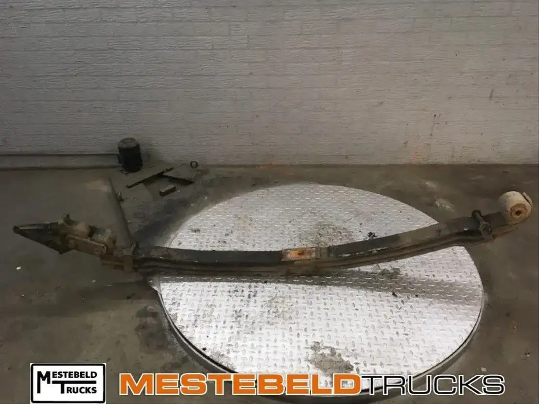 MAN Veerpakket 3-Blads van vooras - Bastidor/ Chasis para Camión: foto 1 MAN Veerpakket 3-Blads van vooras - Bastidor/ Chasis para Camión: foto 1