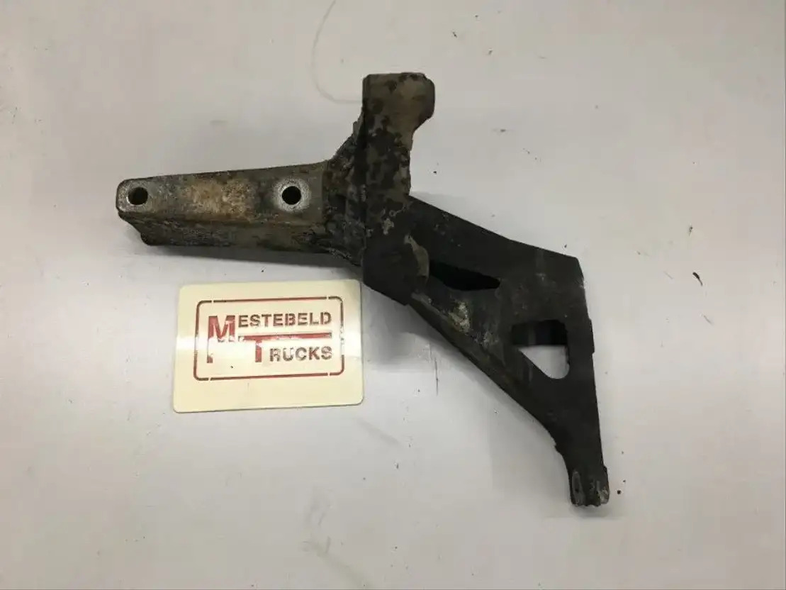Mercedes-Benz Bevestigingssteun links - Bastidor/ Chasis para Camión: foto 1 Mercedes-Benz Bevestigingssteun links - Bastidor/ Chasis para Camión: foto 1