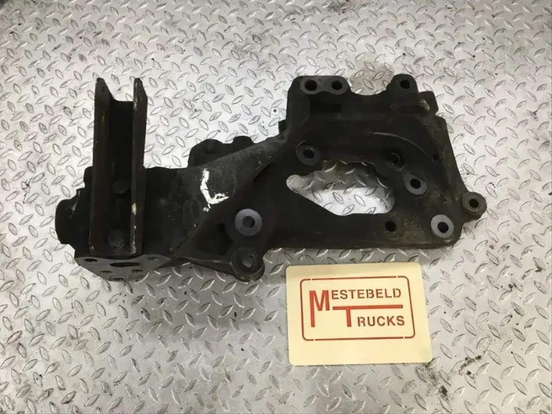 Mercedes-Benz Chassissteun links - Bastidor/ Chasis para Camión: foto 1 Mercedes-Benz Chassissteun links - Bastidor/ Chasis para Camión: foto 1