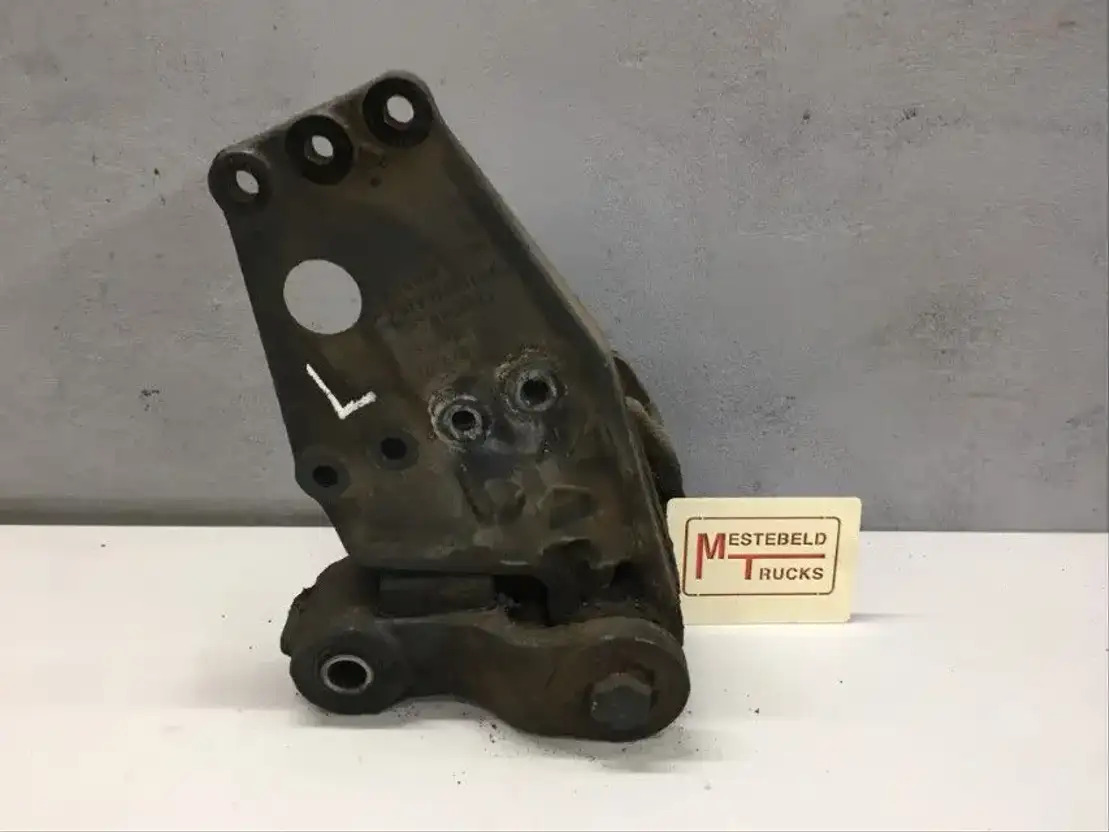 Mercedes-Benz Voorveerhand links - Bastidor/ Chasis para Camión: foto 1 Mercedes-Benz Voorveerhand links - Bastidor/ Chasis para Camión: foto 1