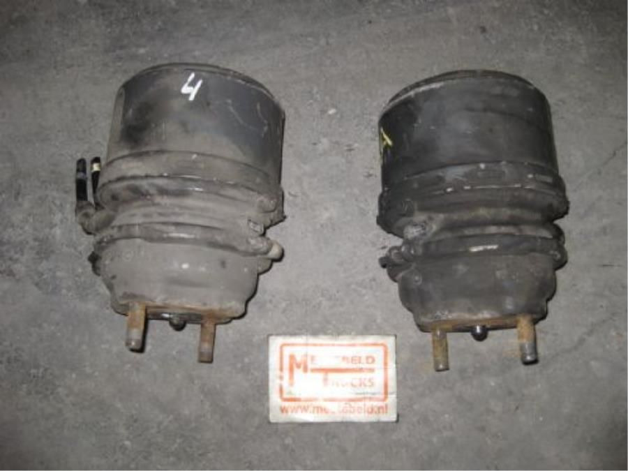 Renault Rembooster links achter - Piezas de freno para Camión: foto 1 Renault Rembooster links achter - Piezas de freno para Camión: foto 1