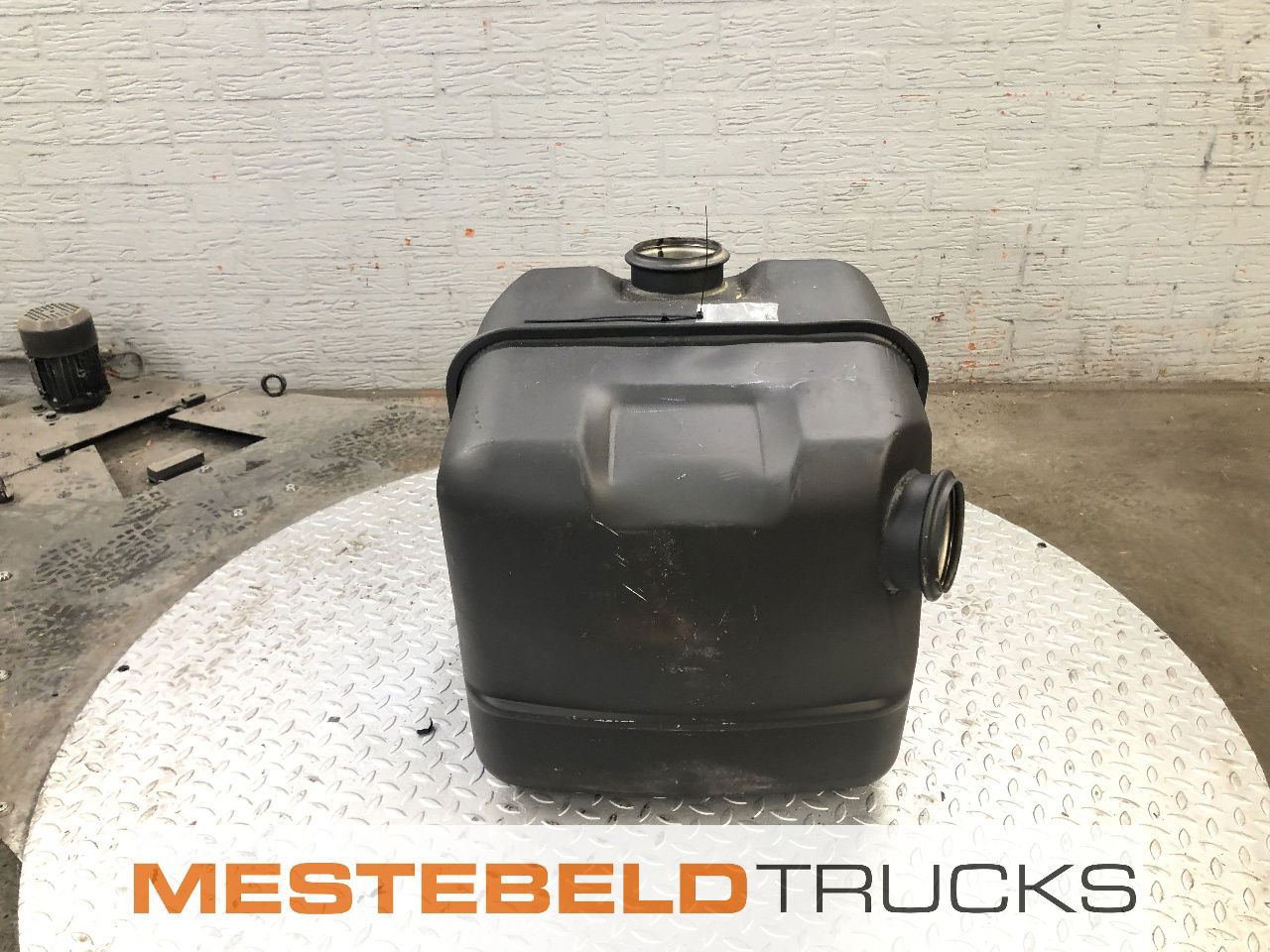 Scania Uitlaatdemper 4-serie - Silenciador/ Sistema de escape para Camión: foto 3 Scania Uitlaatdemper 4-serie - Silenciador/ Sistema de escape para Camión: foto 3