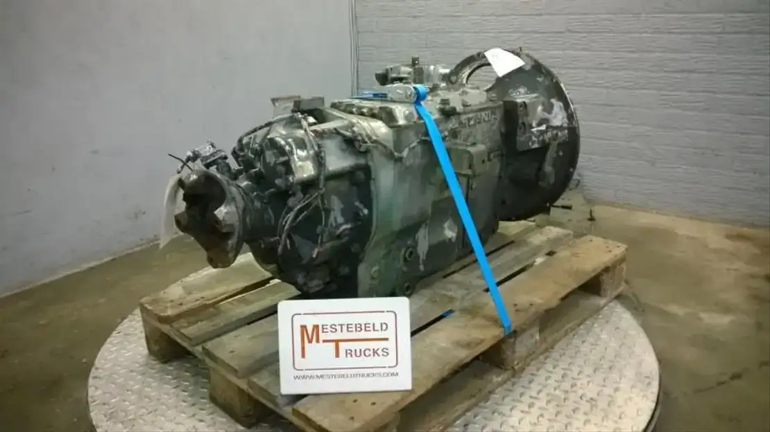 Scania Versnellingsbak GR 870 - Caja de cambios y piezas para Camión: foto 2 Scania Versnellingsbak GR 870 - Caja de cambios y piezas para Camión: foto 2
