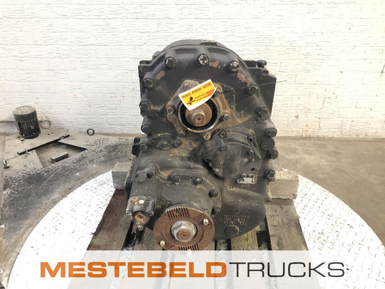 Terberg Tussenbak VG 2000 Compact - Caja de cambios y piezas para Camión: foto 4 Terberg Tussenbak VG 2000 Compact - Caja de cambios y piezas para Camión: foto 4