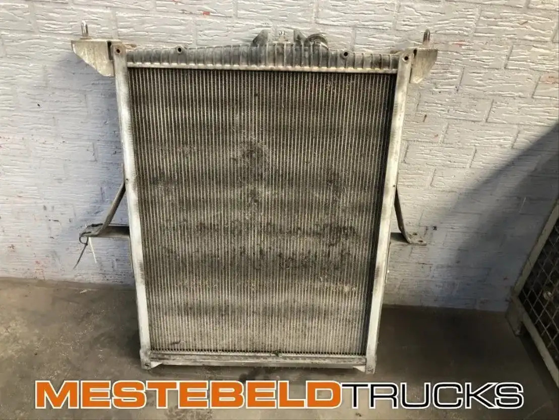 Radiador para Camión Volvo Radiator compleet: foto 1