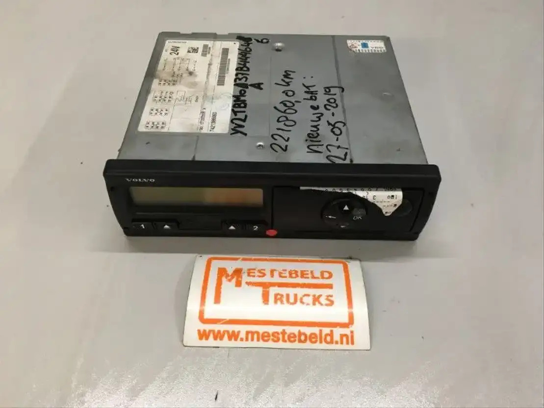 Volvo Tachograaf - Cabina e interior para Camión: foto 1 Volvo Tachograaf - Cabina e interior para Camión: foto 1