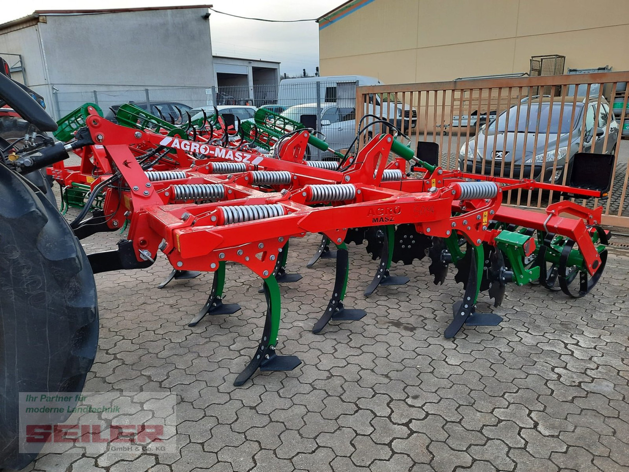 Agro-Masz Runner 30 Federstempel 600 - Cultivador: foto 2 Agro-Masz Runner 30 Federstempel 600 - Cultivador: foto 2