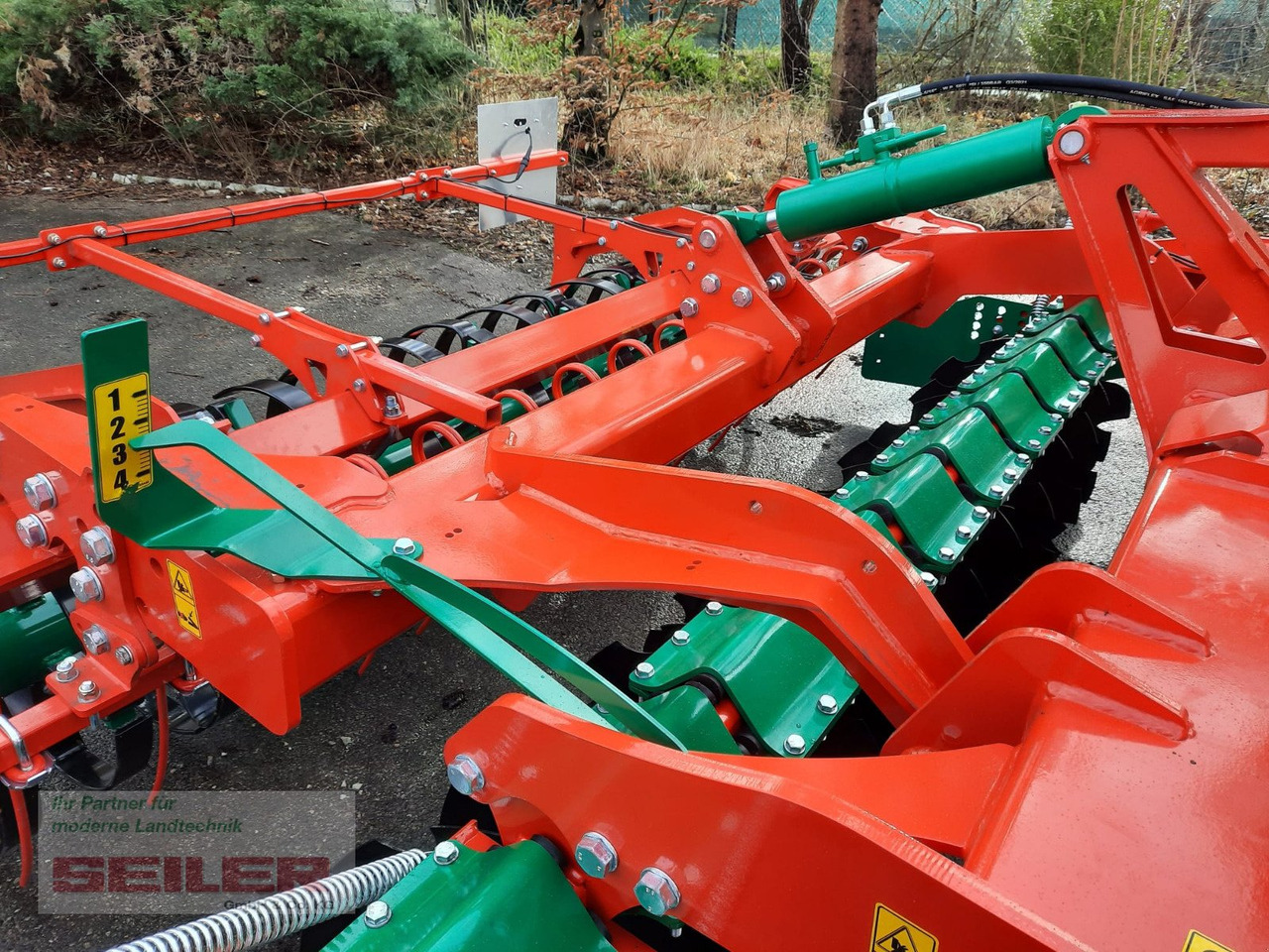Agro-Masz TROL 30 3m + Dachring 600 - Rastras: foto 3 Agro-Masz TROL 30 3m + Dachring 600 - Rastras: foto 3