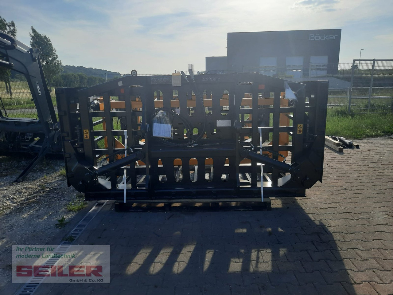 JCB Grasgabel 16ft 5m VOLVO LARGE - Horquillas para Maquinaria agrícola: foto 4 JCB Grasgabel 16ft 5m VOLVO LARGE - Horquillas para Maquinaria agrícola: foto 4