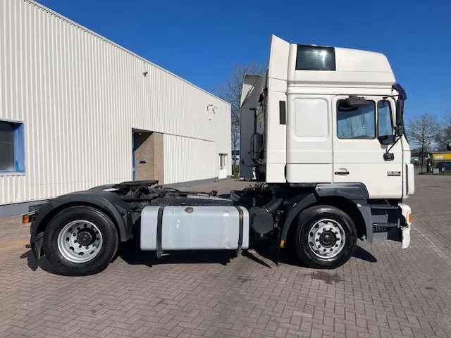 MAN 19.463 6 Cilinder Manual pomp - Cabeza tractora: foto 2 MAN 19.463 6 Cilinder Manual pomp - Cabeza tractora: foto 2