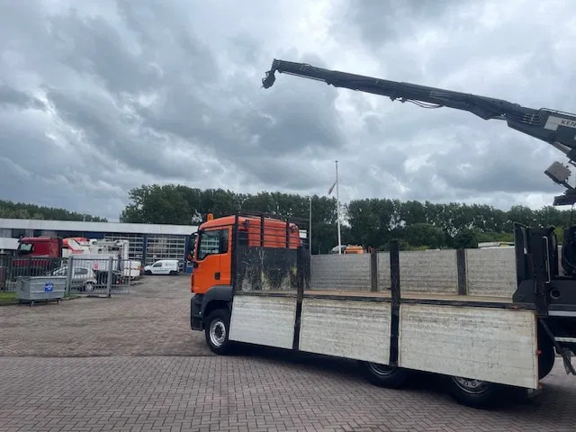 MAN TGS 26.320 6x2 Euro 5 met verrijdbare 14.000 R2 Kennis kraan '2008' met stempels - Camión grúa: foto 5 MAN TGS 26.320 6x2 Euro 5 met verrijdbare 14.000 R2 Kennis kraan '2008' met stempels - Camión grúa: foto 5