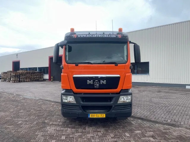 MAN TGS 26.320 6x2 Euro 5 met verrijdbare 14.000 R2 Kennis kraan '2008' met stempels - Camión grúa: foto 2 MAN TGS 26.320 6x2 Euro 5 met verrijdbare 14.000 R2 Kennis kraan '2008' met stempels - Camión grúa: foto 2