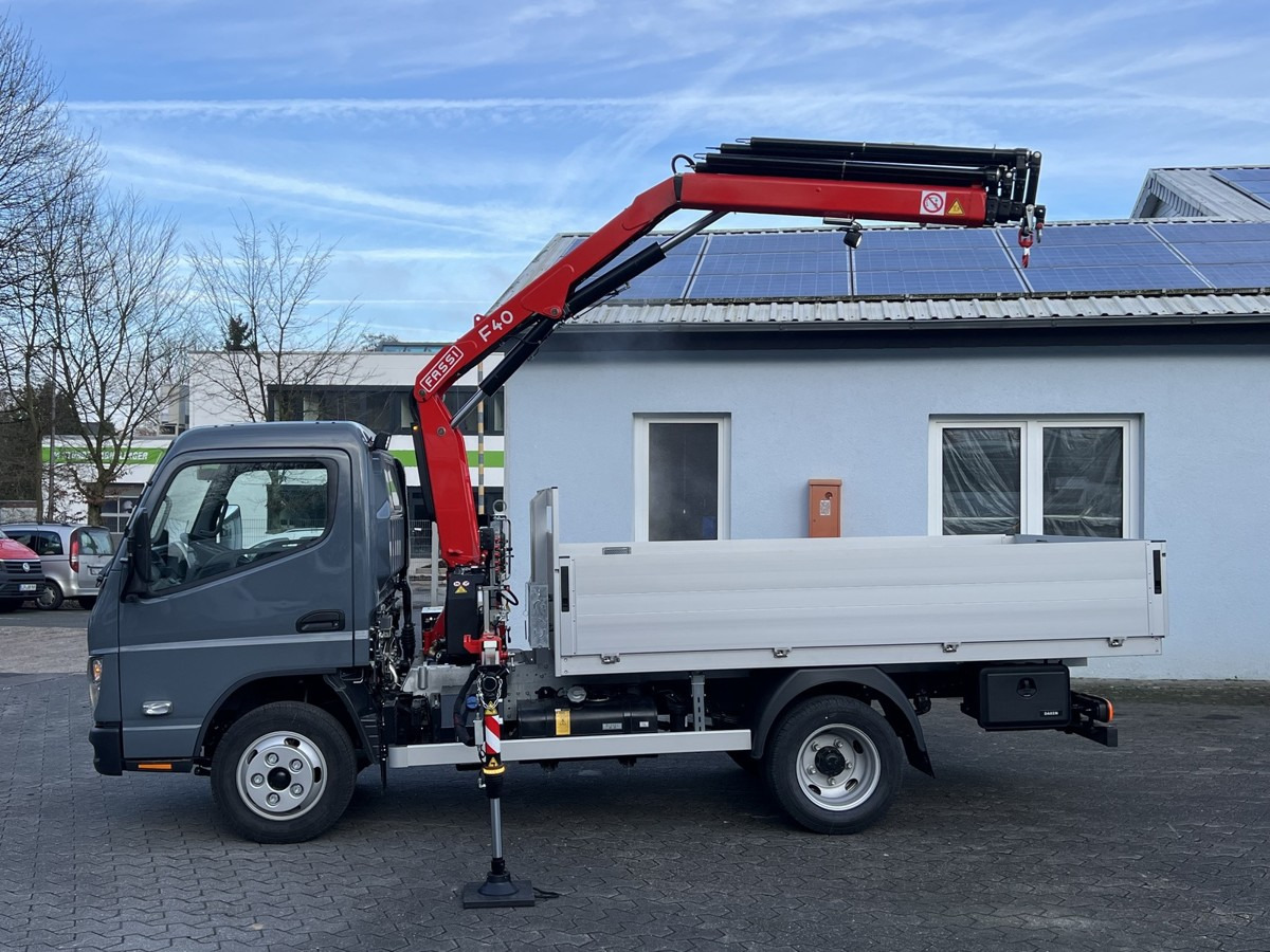 FUSO 6S15 Pritsche 3.0m Kran 4xhydr. Funk! - Caja abierta furgoneta: foto 3 FUSO 6S15 Pritsche 3.0m Kran 4xhydr. Funk! - Caja abierta furgoneta: foto 3