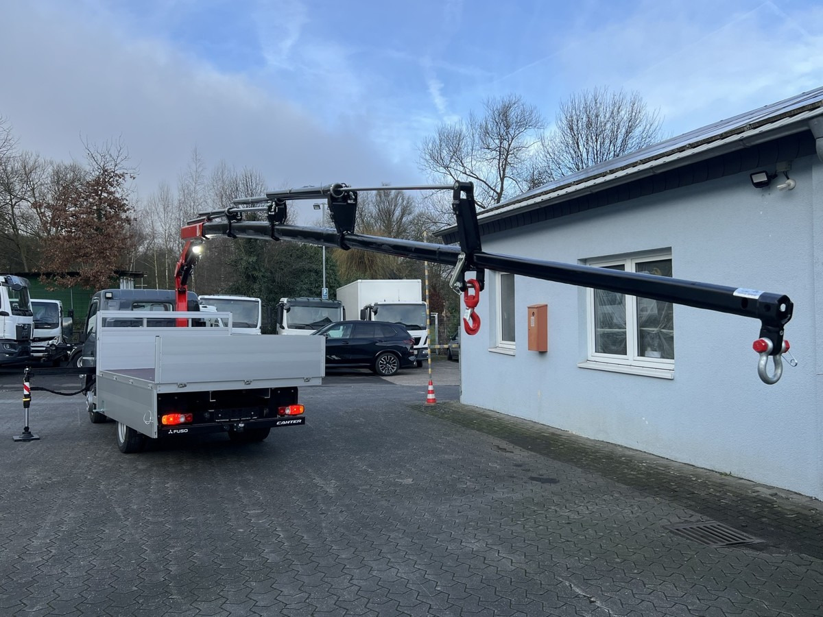FUSO 6S15 Pritsche 3.0m Kran 4xhydr. Funk! - Camión grúa, Camión caja abierta: foto 4 FUSO 6S15 Pritsche 3.0m Kran 4xhydr. Funk! - Camión grúa, Camión caja abierta: foto 4