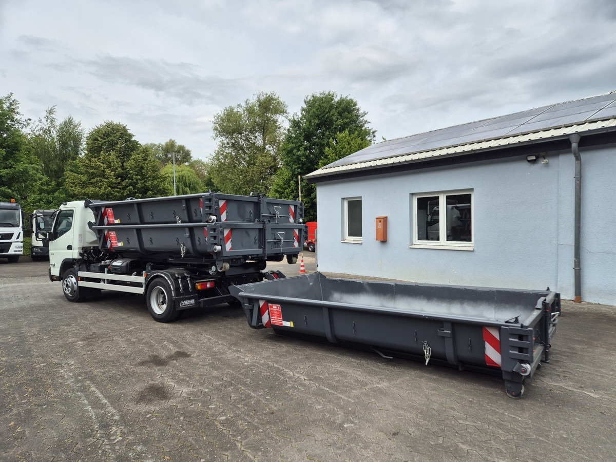 FUSO FUSO 9C18 40km/h City Abrollkipper WLF Swiss CH - Camión multibasculante: foto 3 FUSO FUSO 9C18 40km/h City Abrollkipper WLF Swiss CH - Camión multibasculante: foto 3