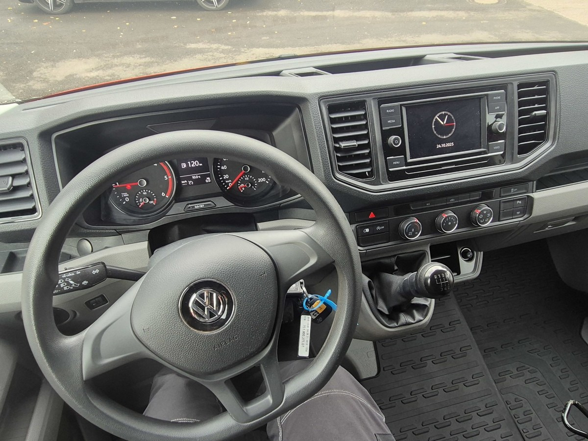 Furgón VW Crafter 35 Maxi L4H3 1Hand PDC sofort verfügbar!: foto 10 Furgón VW Crafter 35 Maxi L4H3 1Hand PDC sofort verfügbar!: foto 10