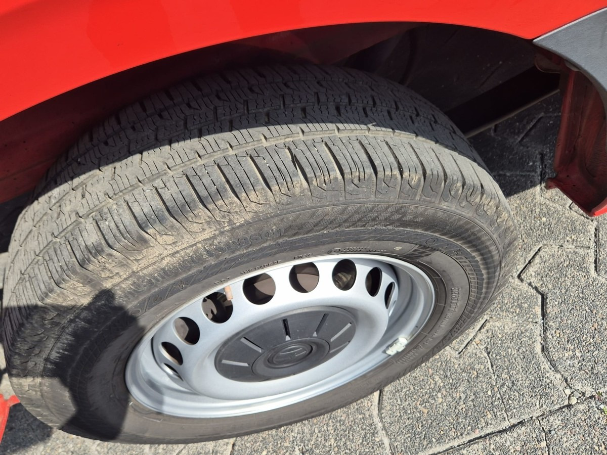 VW Crafter 35 Maxi L4H3 1Hand PDC sofort verfügbar! - Furgón: foto 5 VW Crafter 35 Maxi L4H3 1Hand PDC sofort verfügbar! - Furgón: foto 5