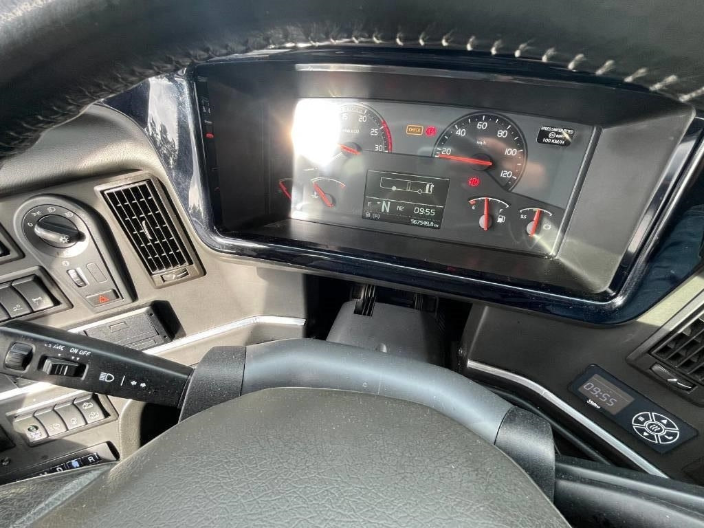 Autocar Volvo 9700: foto 7