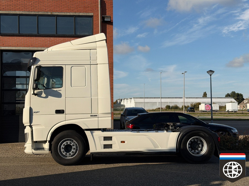 DAF XF 530 FT RETARDER / NIGHT CLIMA / SPOILER - Cabeza tractora: foto 3 DAF XF 530 FT RETARDER / NIGHT CLIMA / SPOILER - Cabeza tractora: foto 3