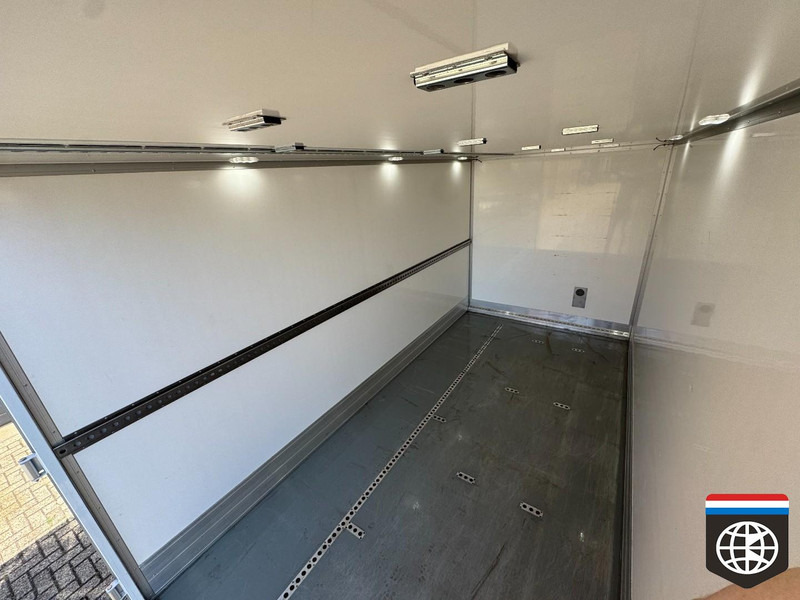 Mercedes-Benz Sprinter Laadbak verwarming - IDEAAL VOOR TRANSPORT VAN BLOEMEN IN DOZEN en/ of KRATTEN - Furgoneta caja cerrada: foto 4 Mercedes-Benz Sprinter Laadbak verwarming - IDEAAL VOOR TRANSPORT VAN BLOEMEN IN DOZEN en/ of KRATTEN - Furgoneta caja cerrada: foto 4