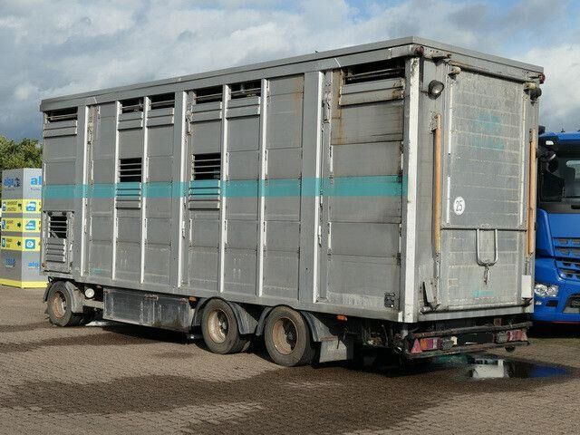 Bannas AT 24.83, 3 Etagen, Schweine, Liftachse - Remolque agrícola: foto 2 Bannas AT 24.83, 3 Etagen, Schweine, Liftachse - Remolque agrícola: foto 2