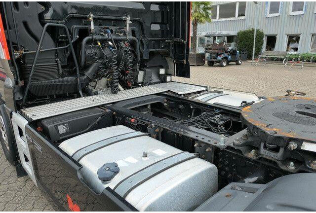 MAN 18.480 TGX, Black Edition, XXL, Standklima - Cabeza tractora: foto 4 MAN 18.480 TGX, Black Edition, XXL, Standklima - Cabeza tractora: foto 4