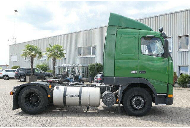 Volvo FH 380/Schalter/Klima/Hydraulik - Cabeza tractora: foto 2 Volvo FH 380/Schalter/Klima/Hydraulik - Cabeza tractora: foto 2